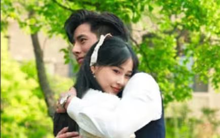 总裁夫人的双面身份第11集(大结局)